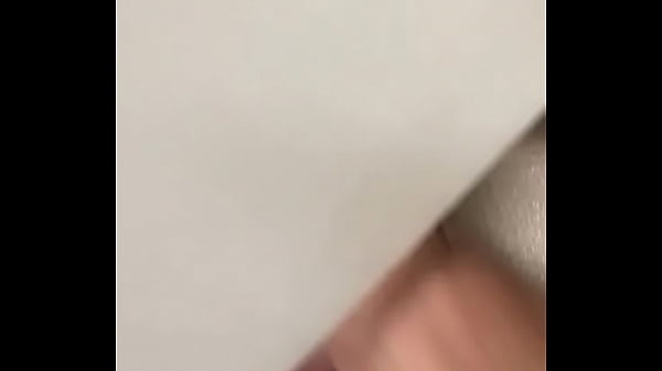 M&atilde;ozinha na BLACK FRIDAY do Walmart 