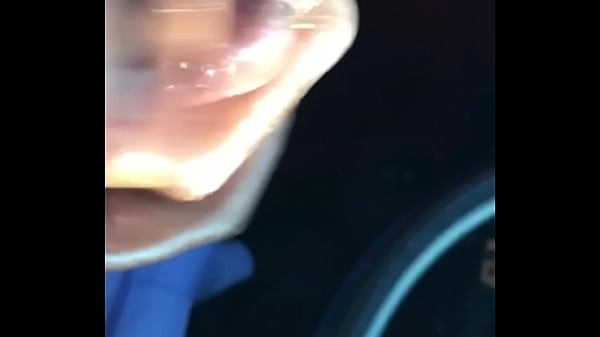 Play MP4 - Edged in the car