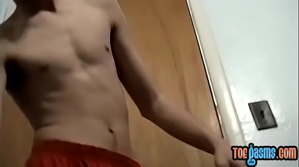 Play MP4 - Barely legal twink brings you his sexy soles and big cock