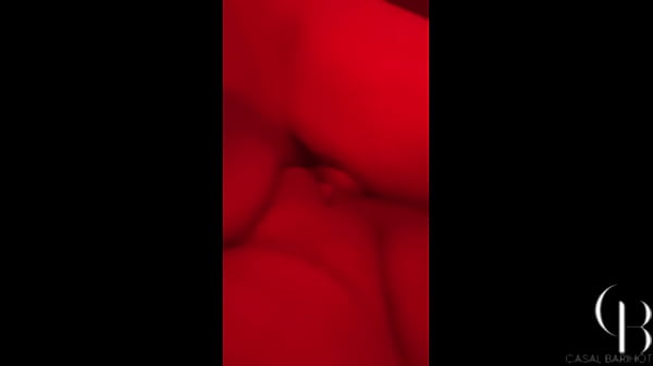 Casalbarihot esposinha liberada dando para o fixo no pelo teaser
