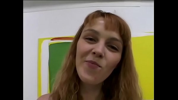 Sexy ass brunette sucks dude's pole like a pro 