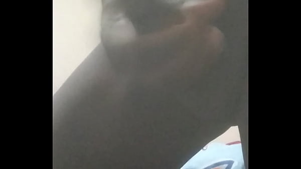 Uma rola dura pra fazer voc&ecirc; gozar 