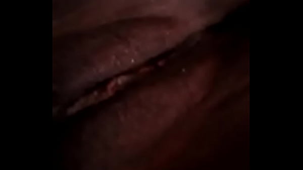 Pewa_playing_with pussy