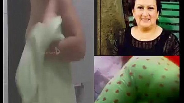 Nonton Espiando A Una Tia Por Morbo thumbnail