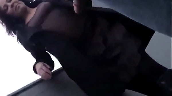 MILF Outdoor Suck Fuck