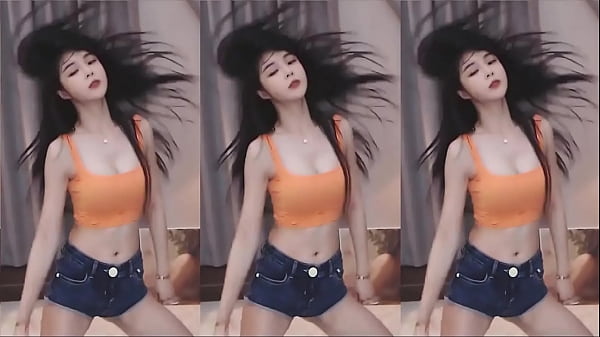 Gái_Trung Quốc nhảy vũ_điệu_phê cần