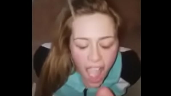 Play MP4 - FaZe Adapt&rsquo;s ex Adrianna cumshot