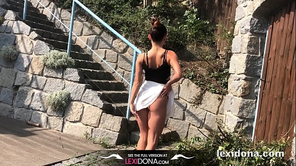 Play MP4 - Fully Clothed Pissing In My Back Garden - Lexi Dona
