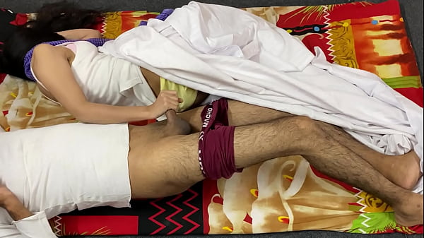 Play MP4 - Widow Aunty Share Bed In Hotel Room hindi chudai