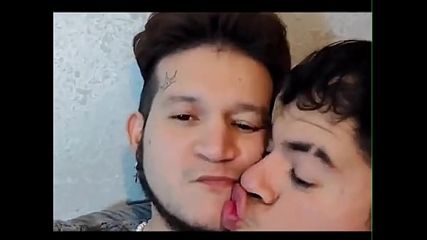 Play MP4 - Se acuestan cogiendo y se levantan cogiendo PALOS MA&Ntilde;ANEROS TEM 2