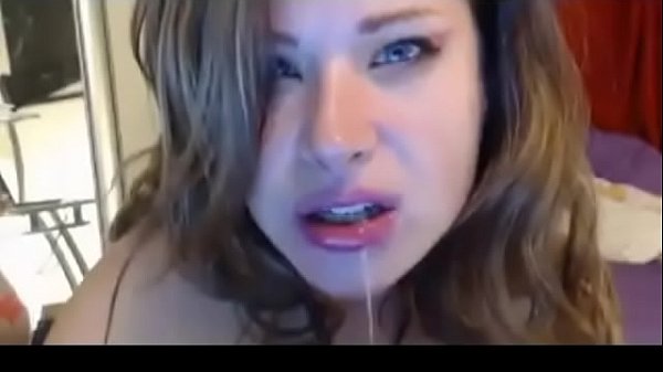 Sucking dildo made this beauty too horny to_not masturbate while strangers watch her