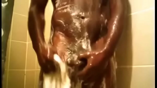 Showed off bbc male suded up showertime for ladies who love chocolate 