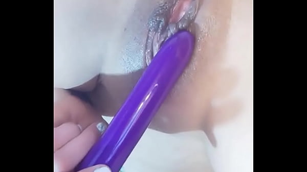 Play MP4 - BIGCLIT GRELO GRELUDA MI SABROSA CUCA Y MIS RICAS TETAS ZARAMONTOYAREAL