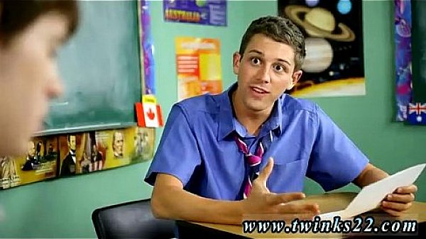 Free gay fem twinks and porn gay guy gets turned on by nipple play 