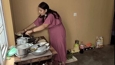 Nonton Hot Lady Sucking Dick Moaning Loudly Fuck In Kitchen Too Much Hard thumbnail