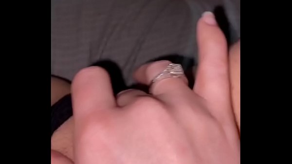 Play MP4 - Horny teen has a Morning orgasm