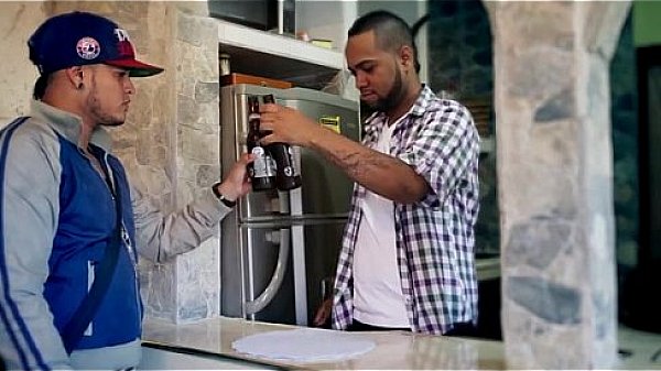 Truko mas mia que tuya feat rycky angar explicito