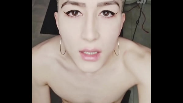 Femboy fleshlight masturbation in jeans 