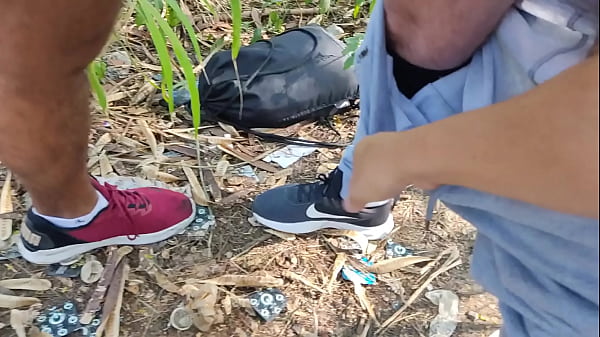 Play MP4 - Passando na trilha achei um urso rabudo do pau grosso&comma; fiz a festa em cima dele - FULL RED