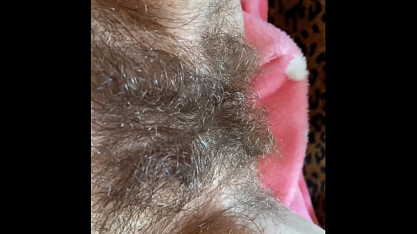 Extreme Closeup Big Clit Hairy Pussy 4k thumbnail