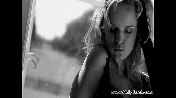 PeachPearl seduce tou