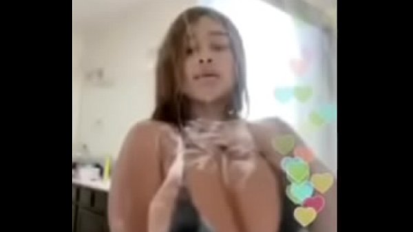 TheBaeBreanna sexy ass on periscope playing with_herselfs