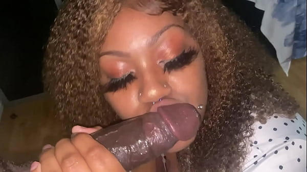 Theelastpicasso Fucks Msdangerousmacy While Her Friend Records thumbnail