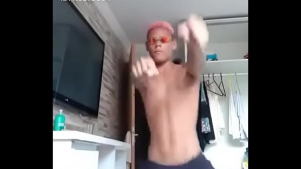 Gay Dan&ccedil_ando