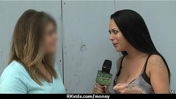 Hot sexy amateur babe needs a lift and takes cash 6 