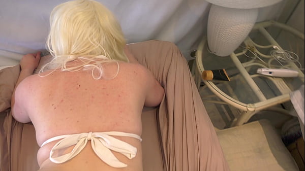 stepmom gets stepson to rub her with lotion_and he cums in_her pussy