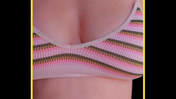 Wifey amazes in printed sports bra