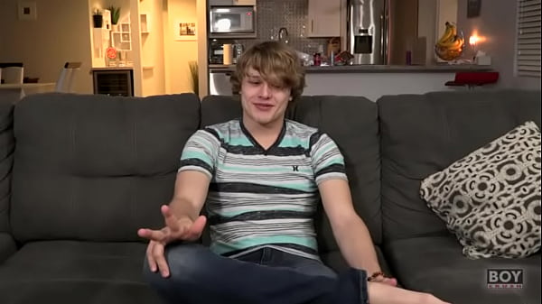 Hot Twink Hungers For Anal Pounding 