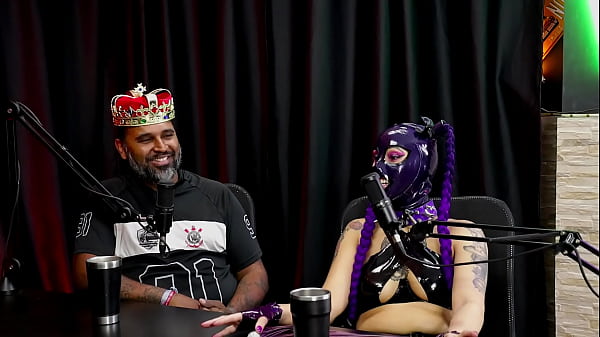 Sempre escutou falar do sadomasoquismo teve sua primeira experi&ecirc;ncia com podolatria contou como se conheceram e a rela&ccedil;&atilde;o funciona madame agatha e jeff neg&atilde;o rei das entrevistas