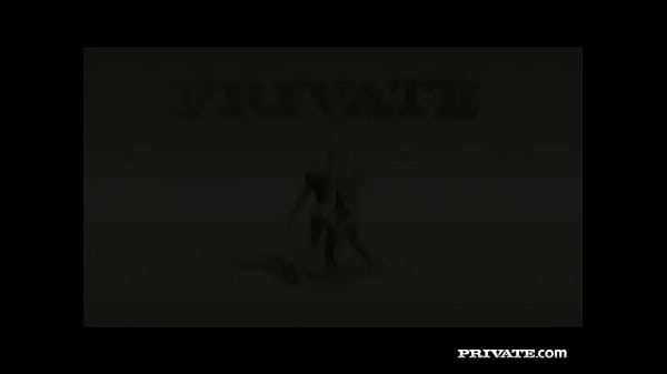 Nonton The Very Exotic Agnes Serves Up An Anal Creampie On The Beach thumbnail