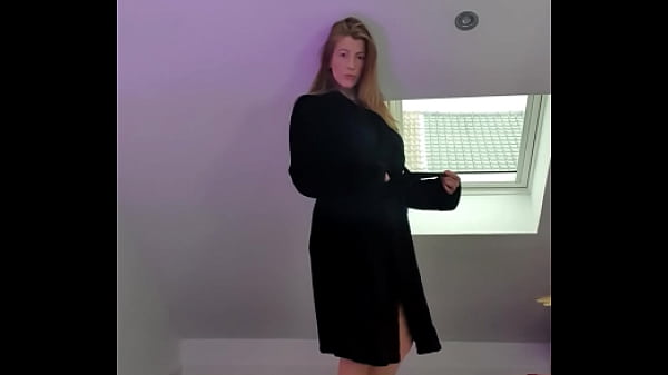 Bon mardi mes amours j'esp&egrave;re que mon ensemble de lingerie mes talons 