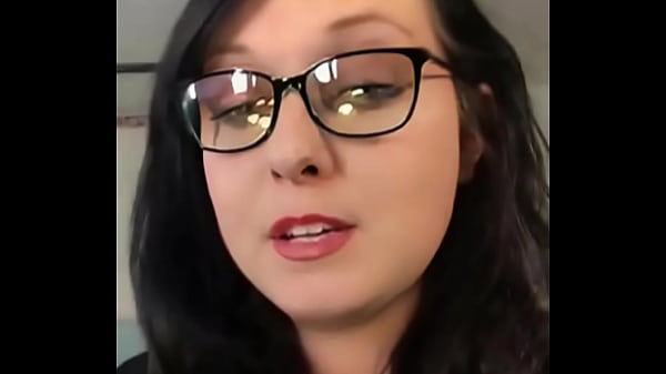 Liz Vicious check out Big Pappa 