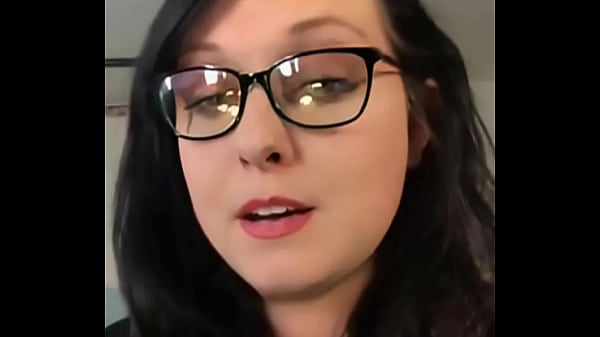 Play MP4 - Liz Vicious Message Video Check out Bigpapas Youtube Channel