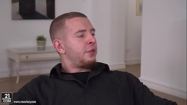 Play MP4 - Curvy babe Anissa got double penetrated