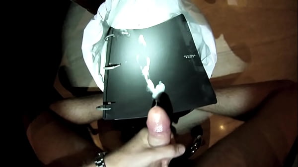 Play MP4 - Massive Cum Shot in Slow Motion