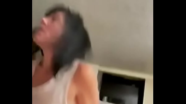 Play MP4 - Sucking Dick