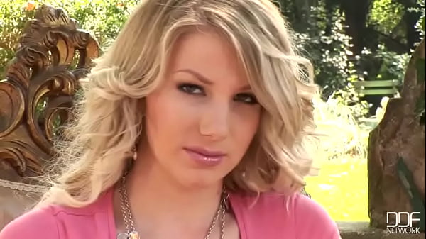 Strip tease for your semen!