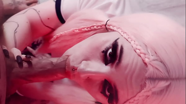 this_cute girl sucks_my dick_greedilyPeachgardens