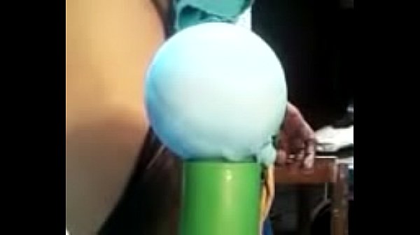 Play MP4 - bola se atraca en su culo