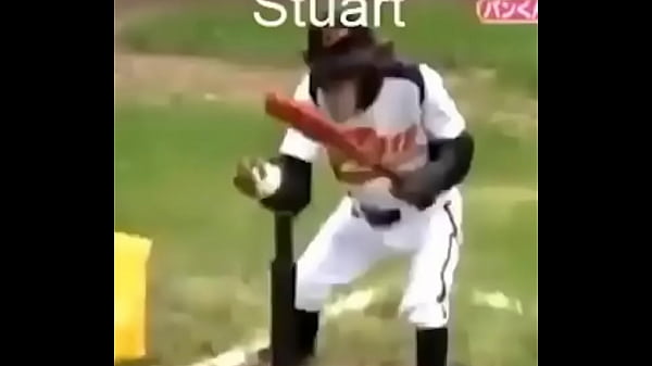 Nonton Macaco Jogador De Beiseball thumbnail