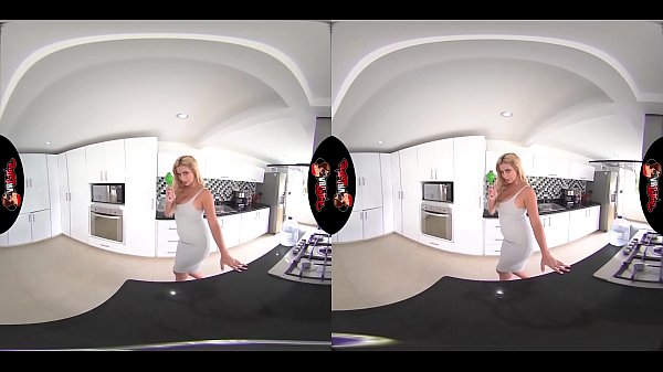 VRLatina.com - Blonde ColombianaAmaranta Hank VR