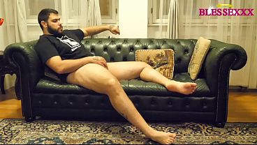 Straight Male Caught On Hidden Camera thumbnail