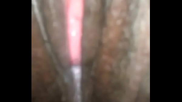 Gordinha_brincando com a_buceta part2