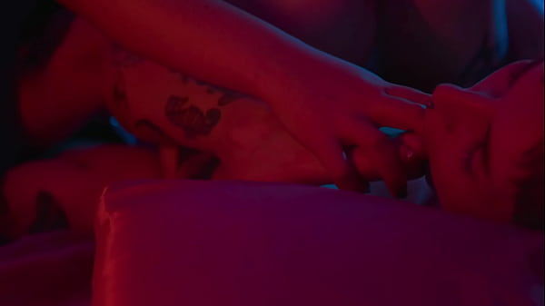 My soft soles need a mouth that knows how to worship