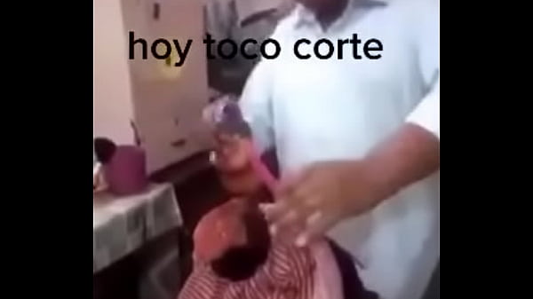 Puta Comelona De Pollas thumbnail