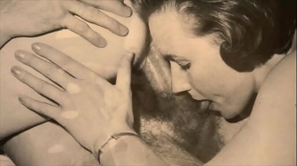 Retro Beautiful Step Moms thumbnail